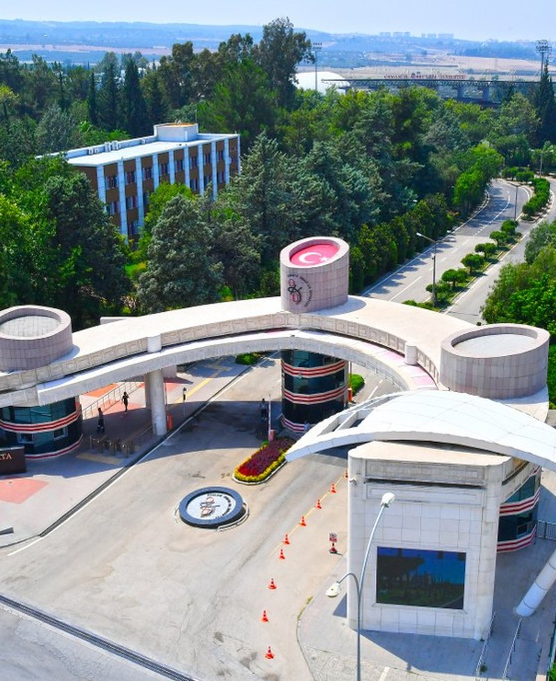 Osmaniye Korkut Ata Üniversitesi kampüs girişi